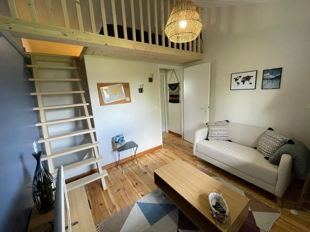 Studio Cosy En Pleine Campagne Messimy-sur-Saone 0*,  France